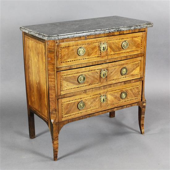 A late 18th century French kingwood petit commode, W.2ft 7in. D.1ft 5.5in. H.2ft 8.5in.